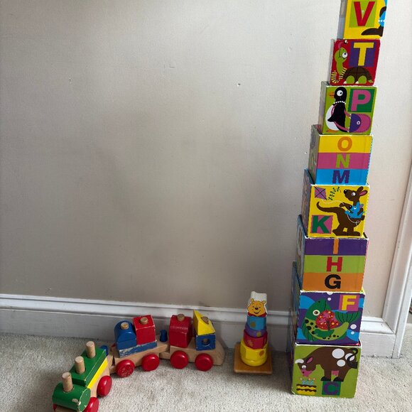 Melissa & Doug toy lot, in fair condition - Picture 1 of 14